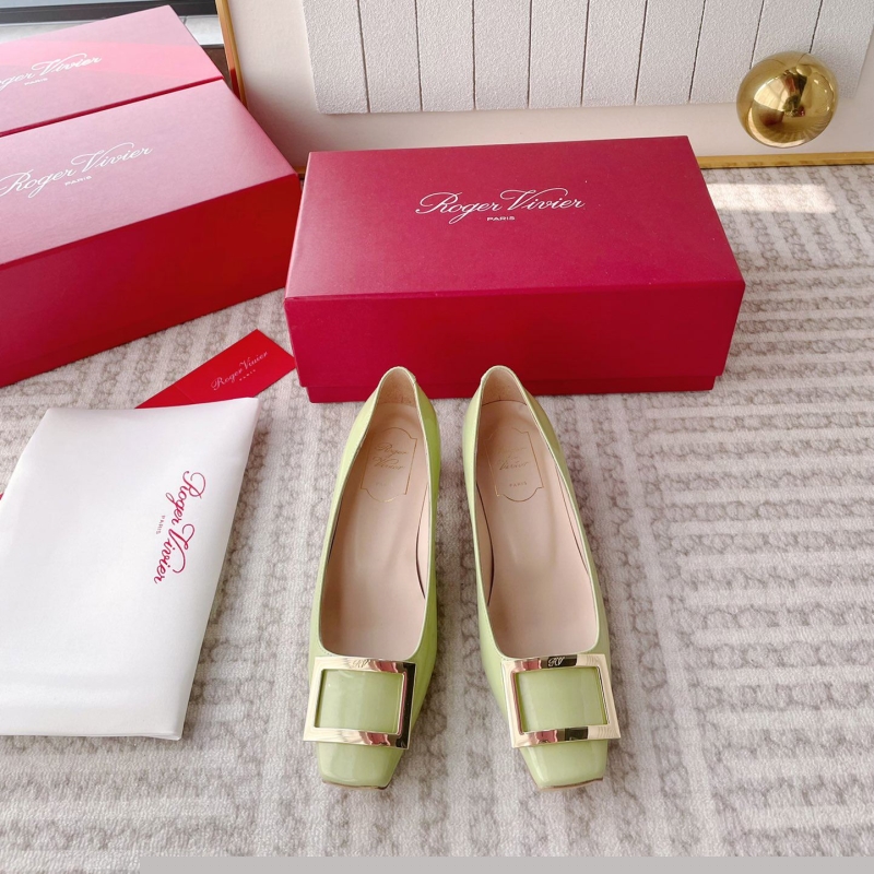 roger u1u1er flat shoes